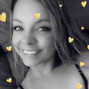 Meet your Posher, Annie